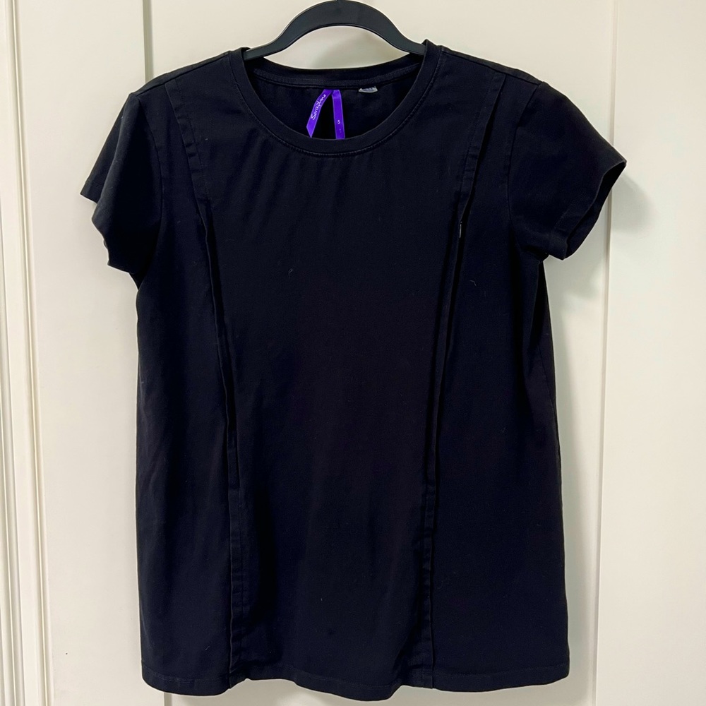 Seraphine maternity and nursing hidden zipper top